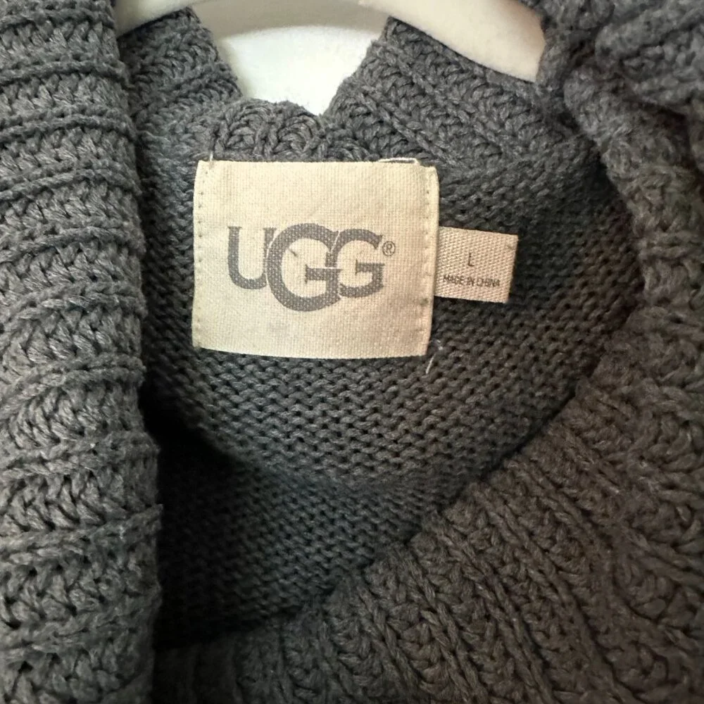 Oversized Grey UGG Cowl Neck Sweater Womens Large - Picture 3 of 5